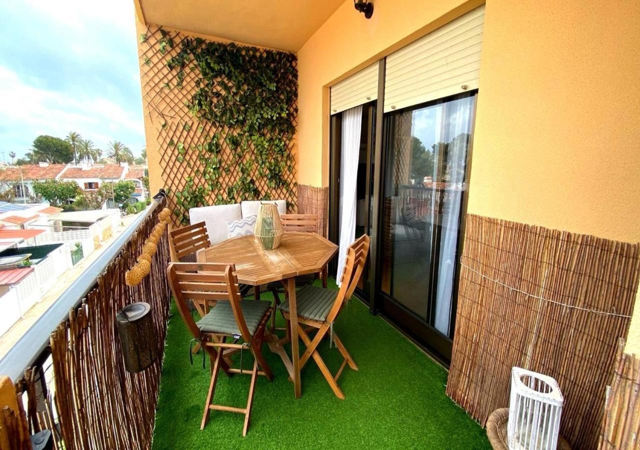 Apartamento Espuma de Mar en primera línea de playa de Dénia Exterior foto